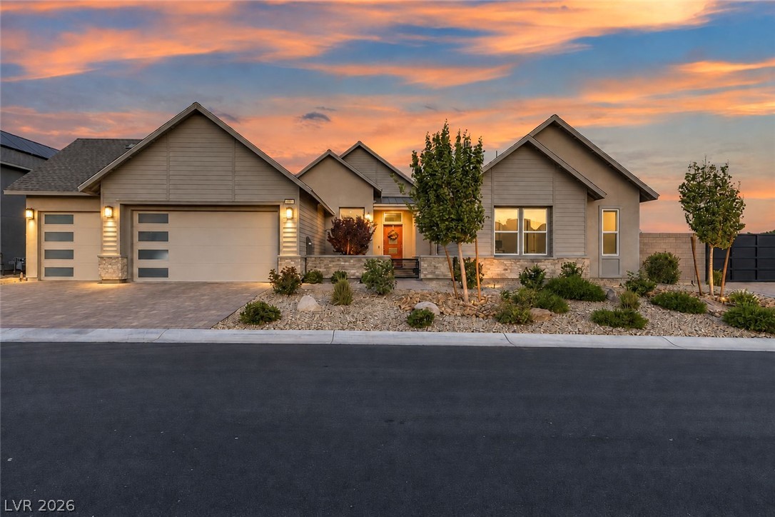 8860 Sweet Magnolia Court Property Photo 1