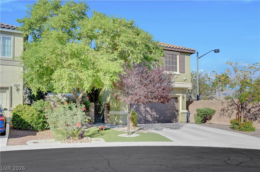 9400 Melva Blue Court Property Photo 1
