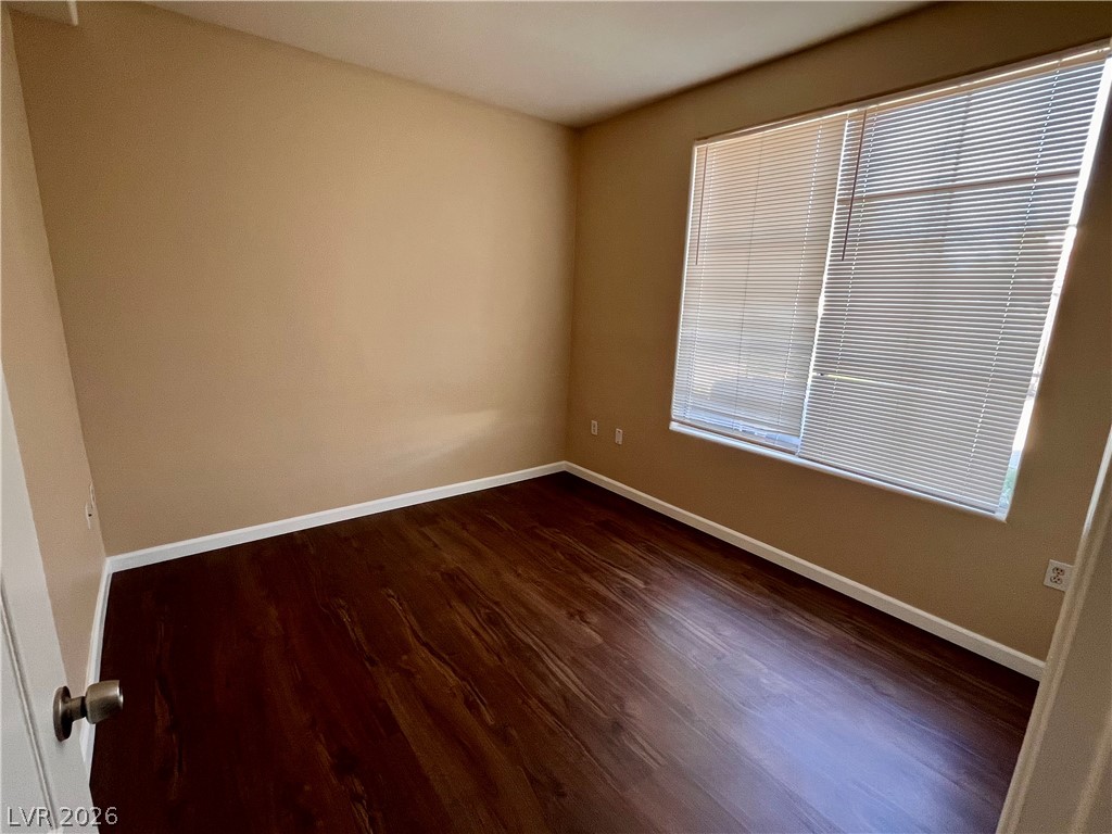 2325 Windmill Parkway 1813 Property Photo 14