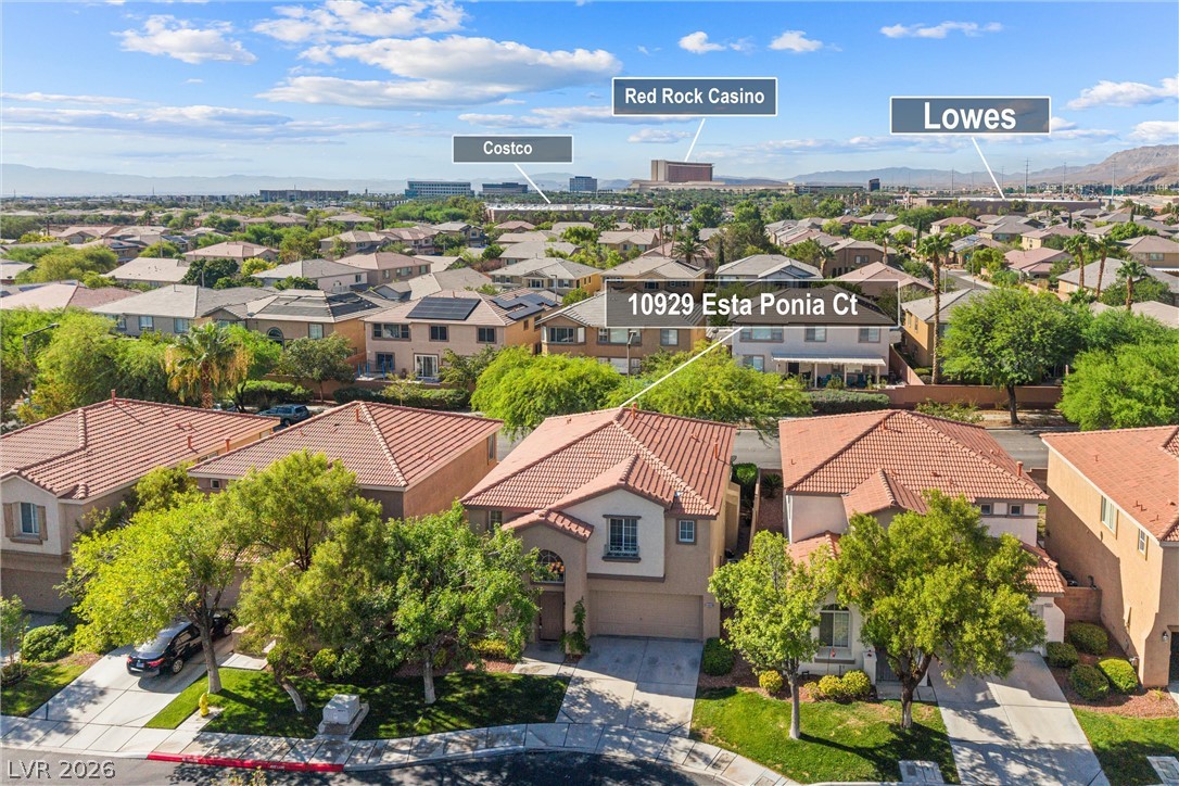 10929 Esta Ponia Court Property Photo 3