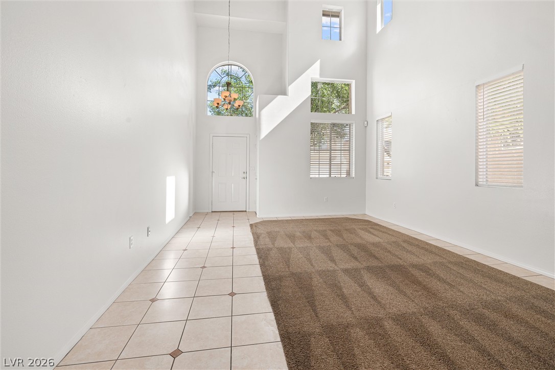 10929 Esta Ponia Court Property Photo 8