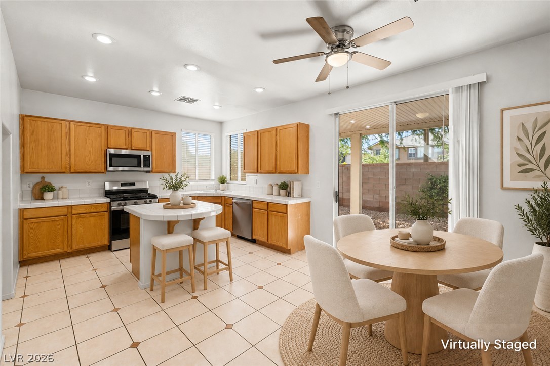 10929 Esta Ponia Court Property Photo 15