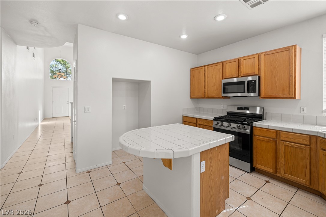 10929 Esta Ponia Court Property Photo 19