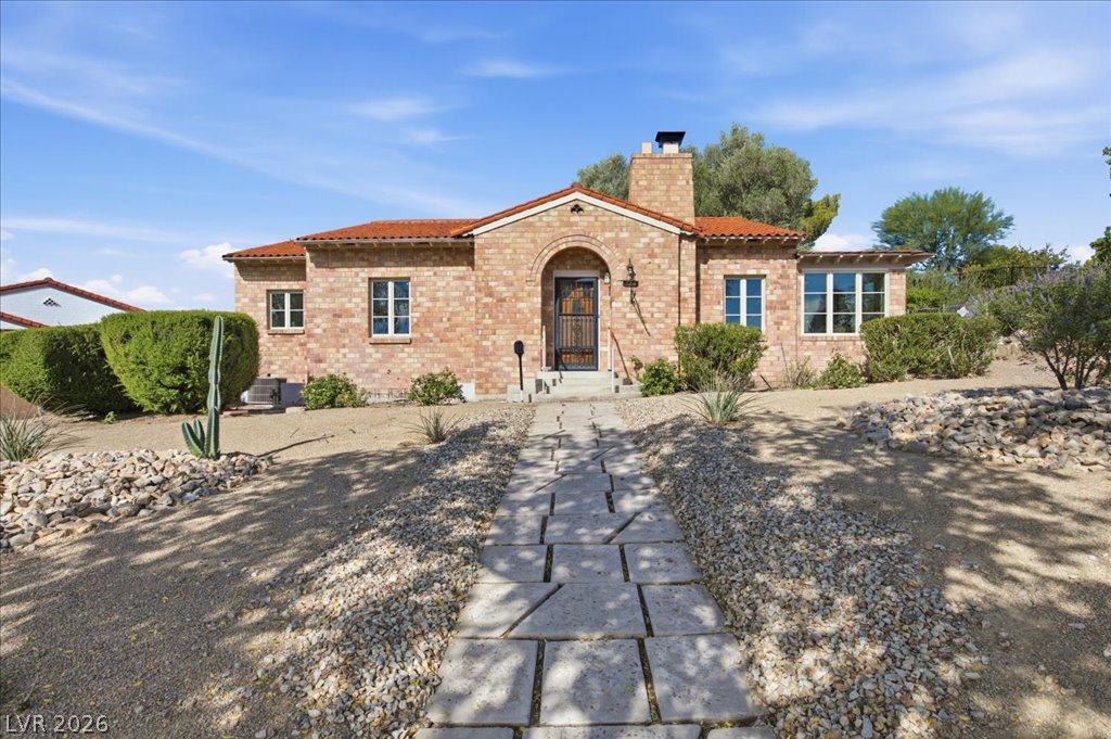 324 Nevada Way Property Photo 1