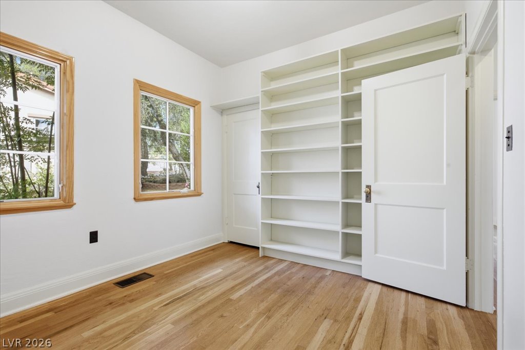 324 Nevada Way Property Photo 22