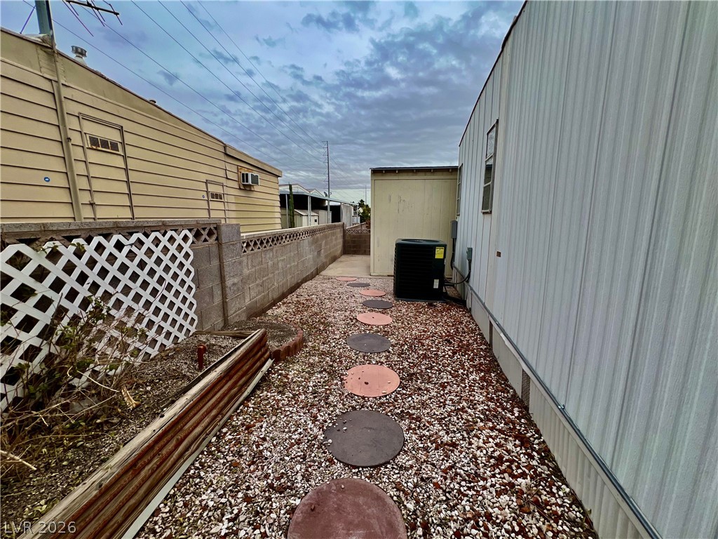5000 Royal Avenue Property Photo 33