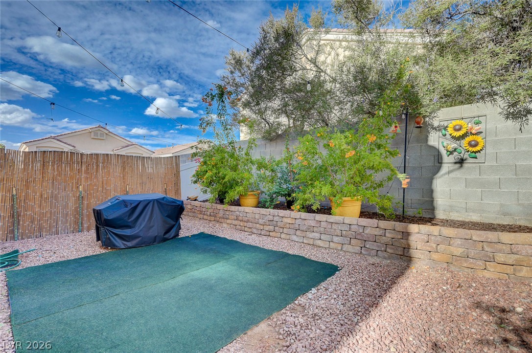 2552 Land Rush Drive Property Photo 10