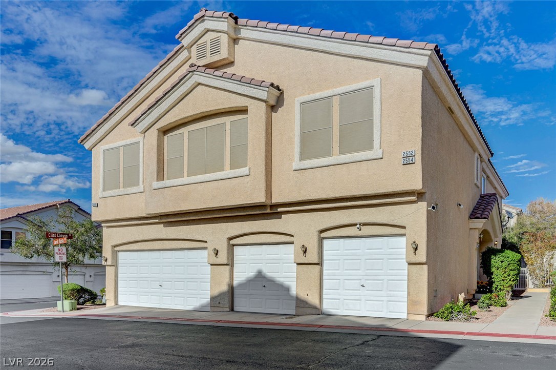 2552 Land Rush Drive Property Photo 12