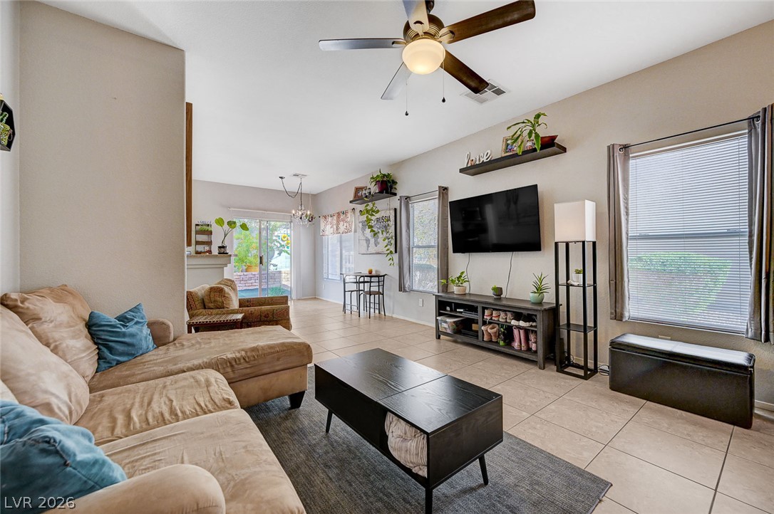 2552 Land Rush Drive Property Photo 13