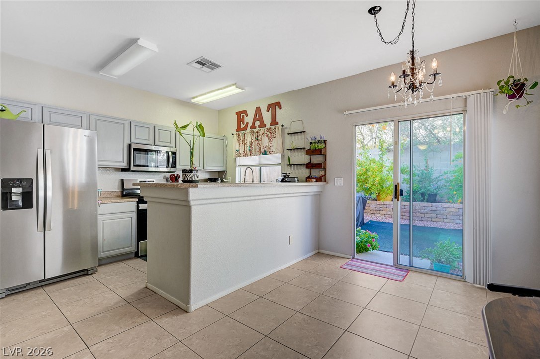 2552 Land Rush Drive Property Photo 19