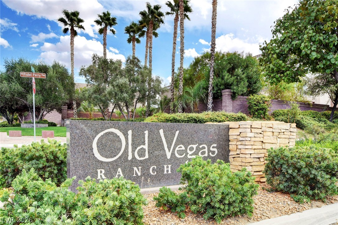 2552 Land Rush Drive Property Photo 32