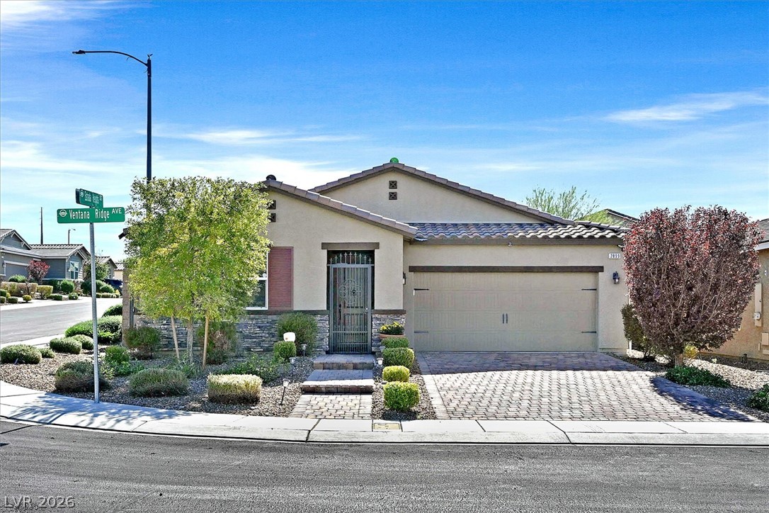 2899 Ventana Ridge Avenue Property Photo 1