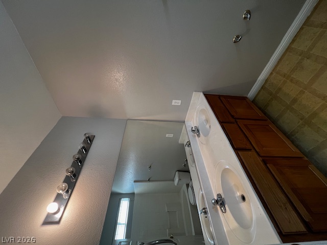 8927 Snowtrack Avenue Property Photo 10
