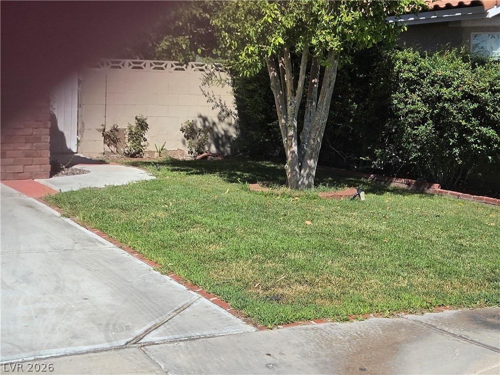 7757 Foredawn Drive Property Photo 4