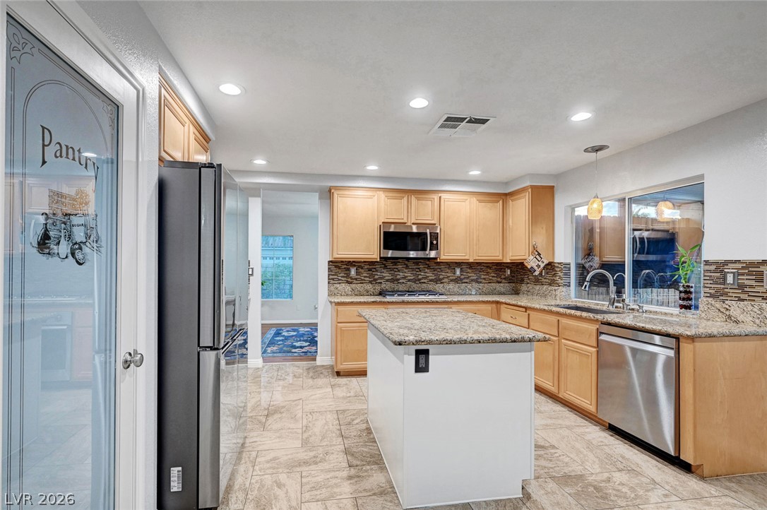 324 Velino Avenue Property Photo 19