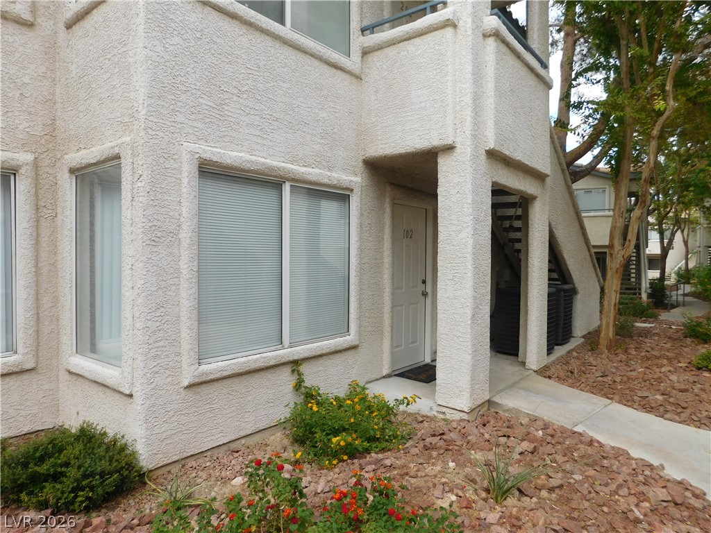 3044 Casey Drive 102 Property Photo 1