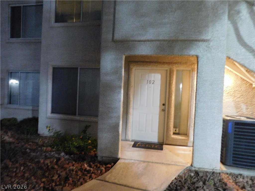 3044 Casey Drive 102 Property Photo 3