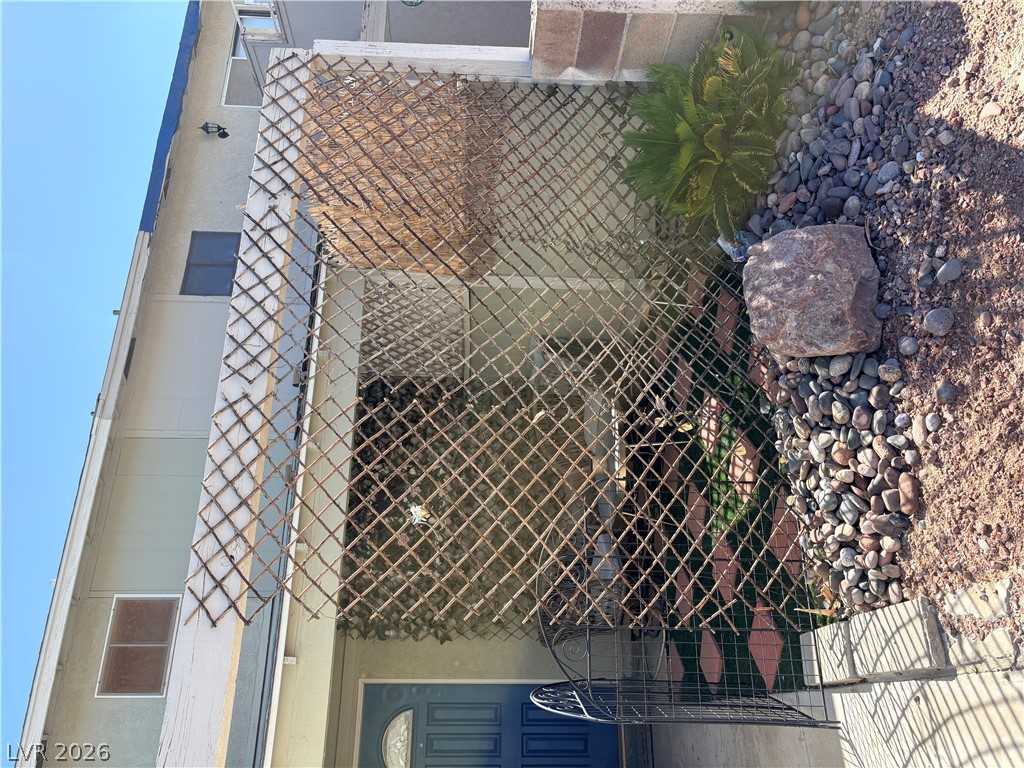 528 Chelsea Drive Property Photo 1