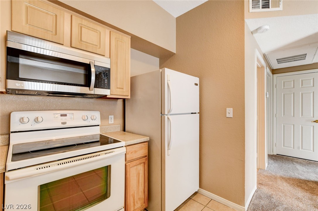 6955 North Durango Drive 1060 Property Photo 5