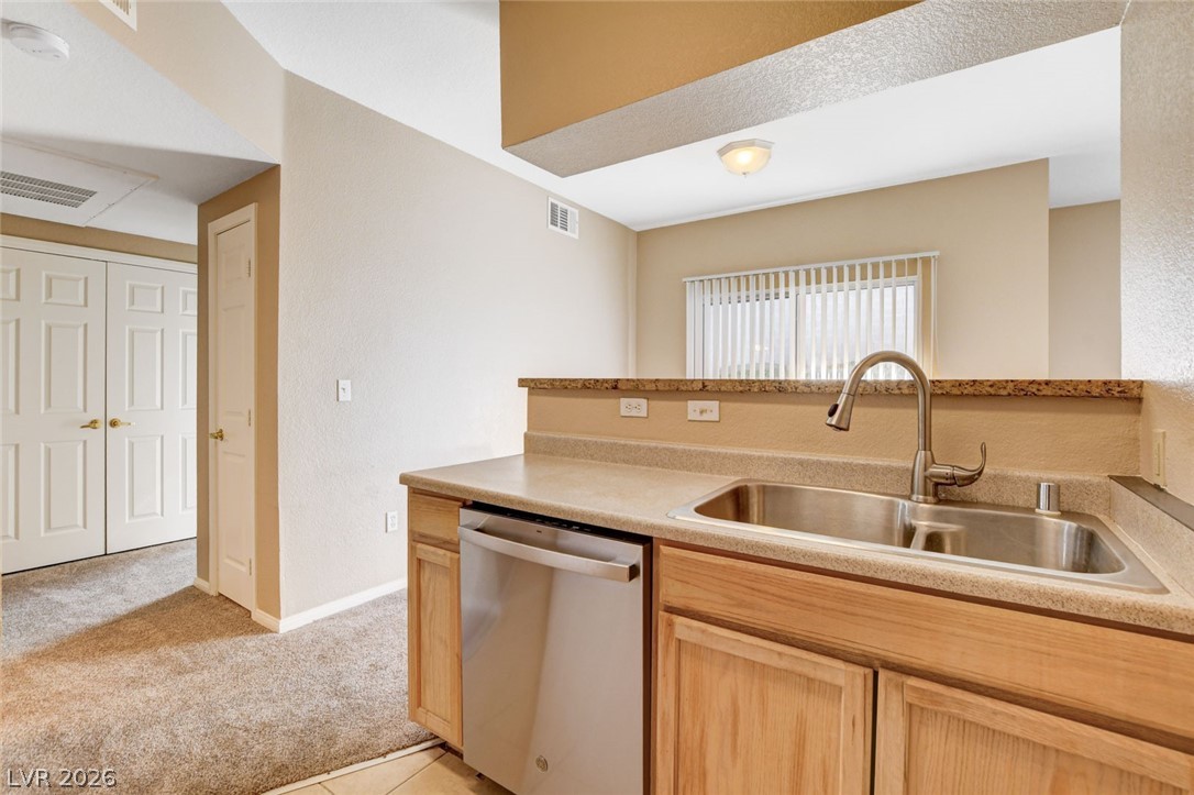 6955 North Durango Drive 1060 Property Photo 6