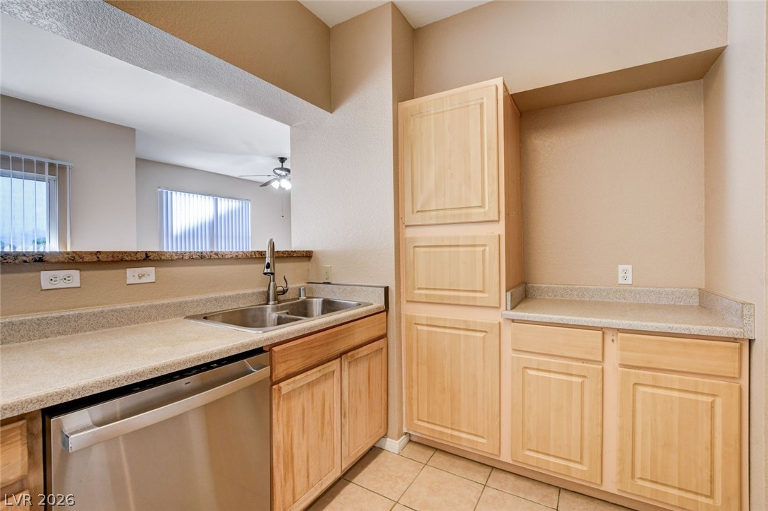 6955 North Durango Drive 1060 Property Photo 10