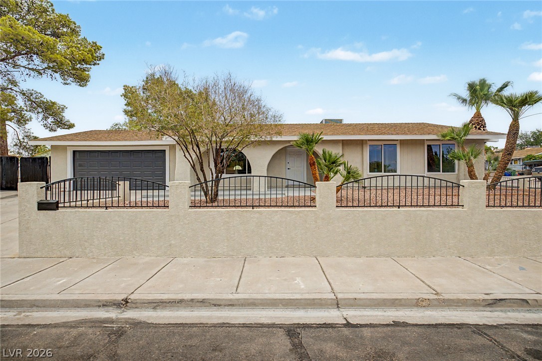 1402 Esther Drive Property Photo 4