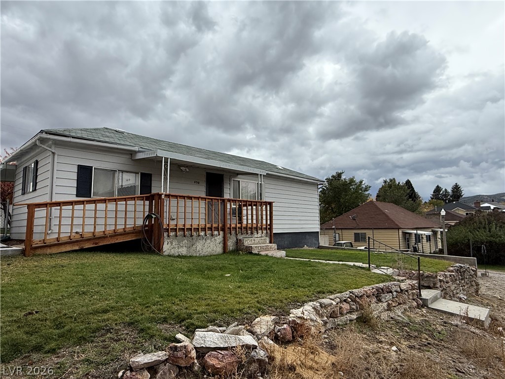 890 Park Avenue Property Photo 1