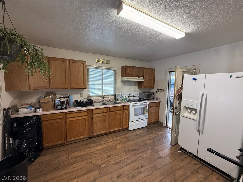 890 Park Avenue Property Photo 2