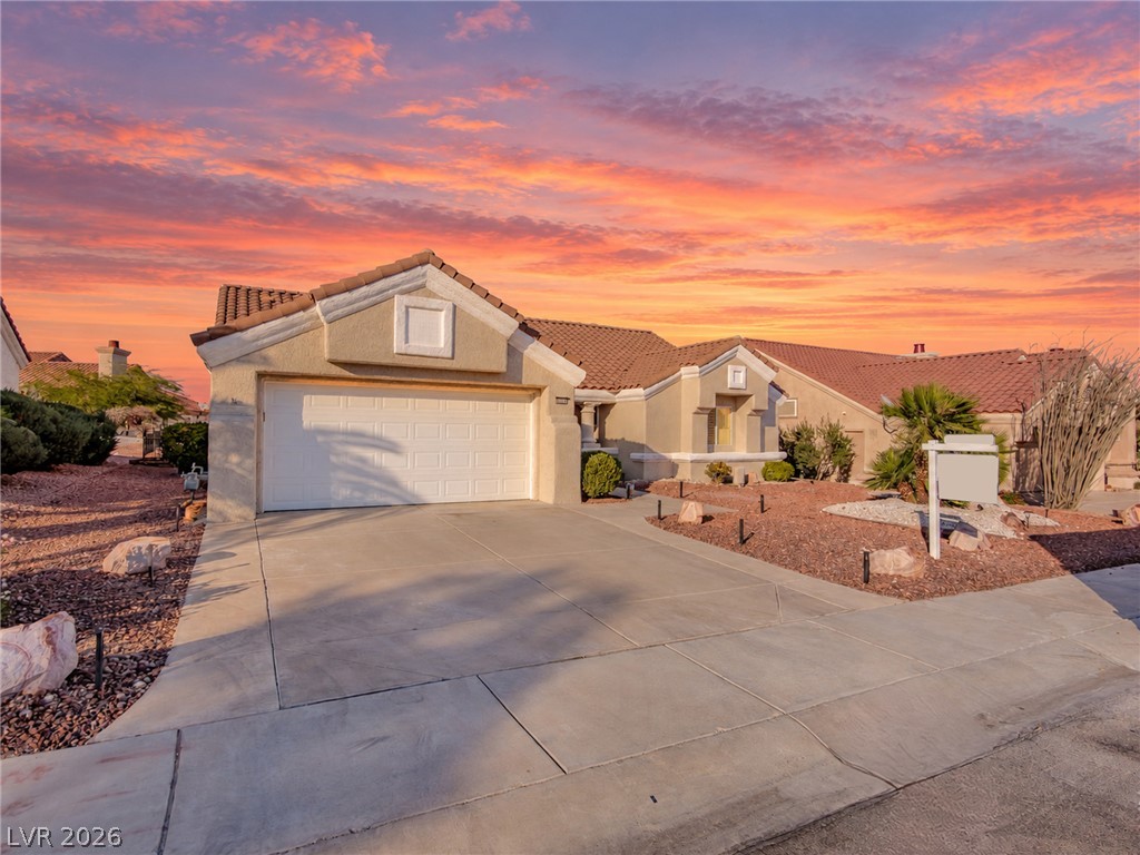 9208 Cactus Wood Drive Property Photo 10