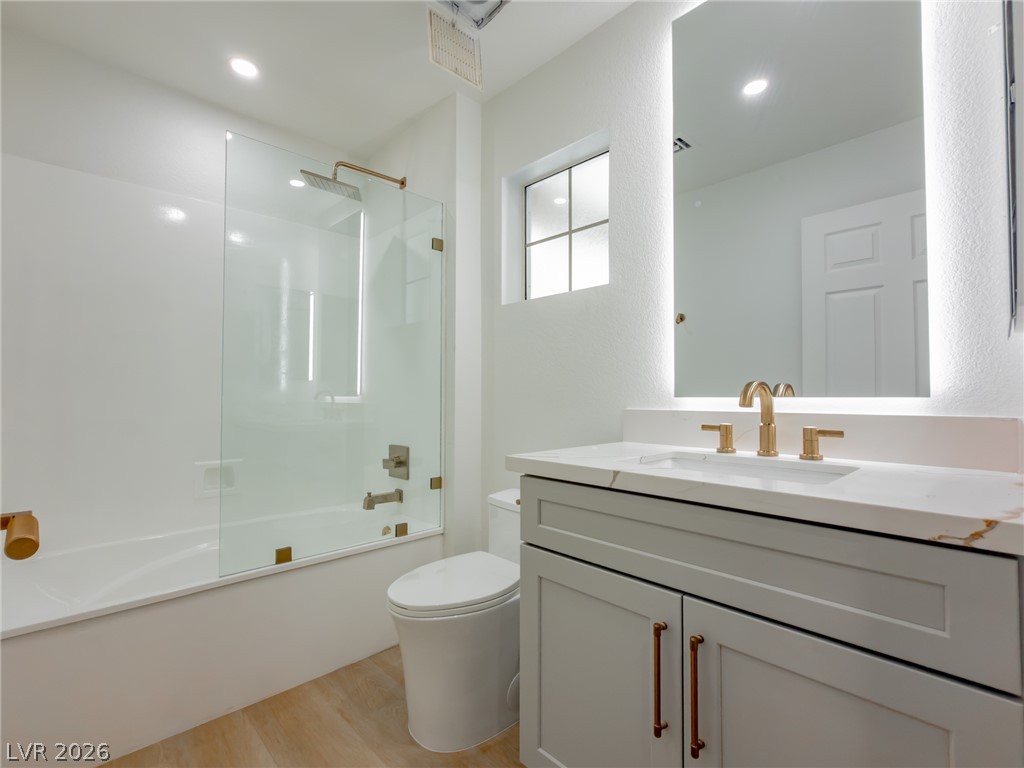 9208 Cactus Wood Drive Property Photo 23