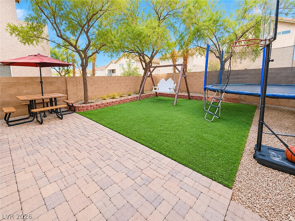 7026 Salt Marsh Court Property Photo 1