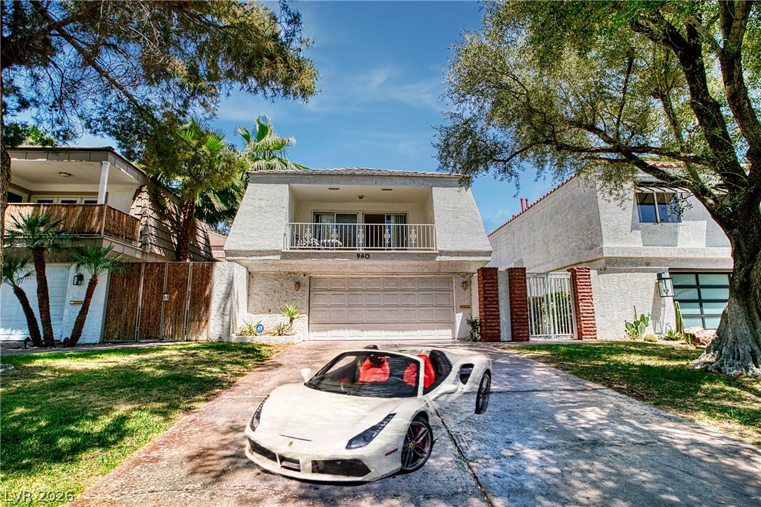 940 Vegas Valley Drive Property Photo 1
