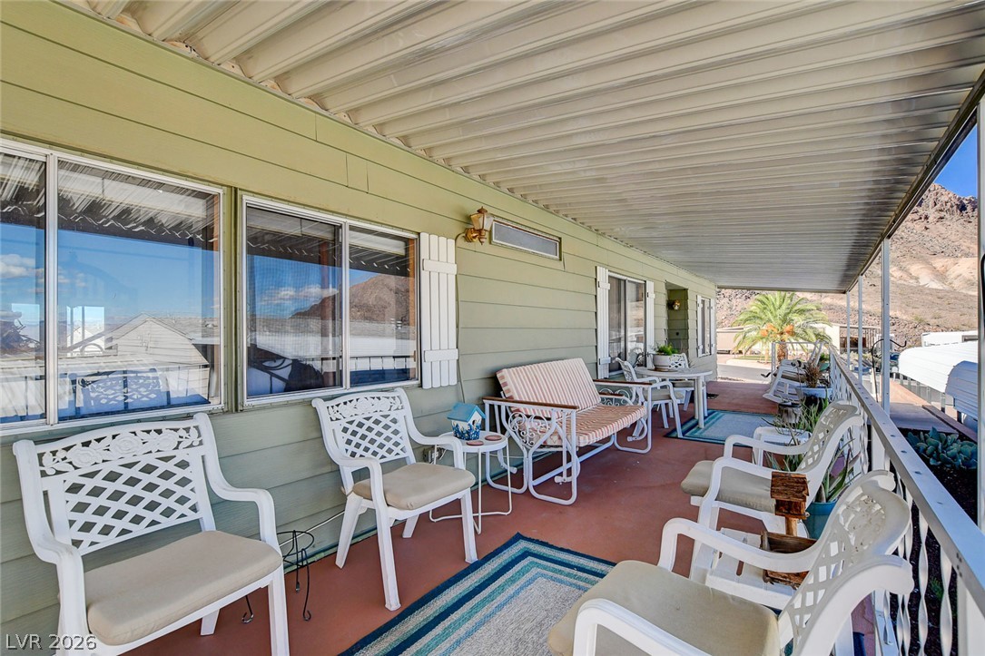 637 Mount Bona Way Property Photo 9