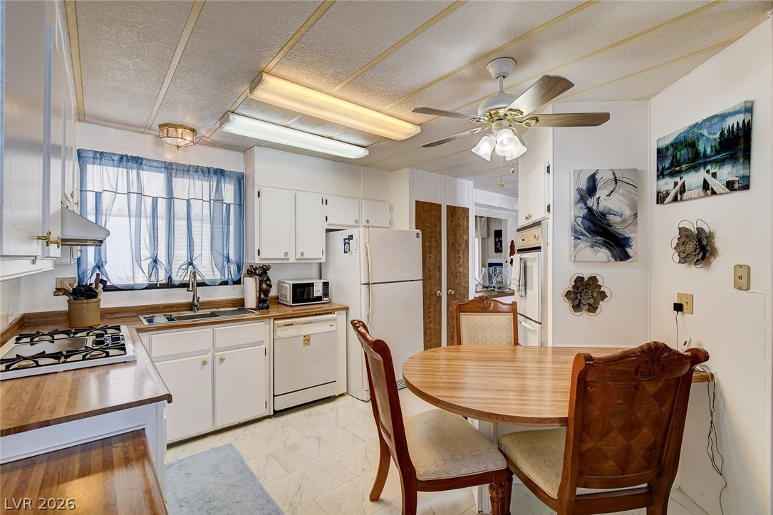 637 Mount Bona Way Property Photo 31