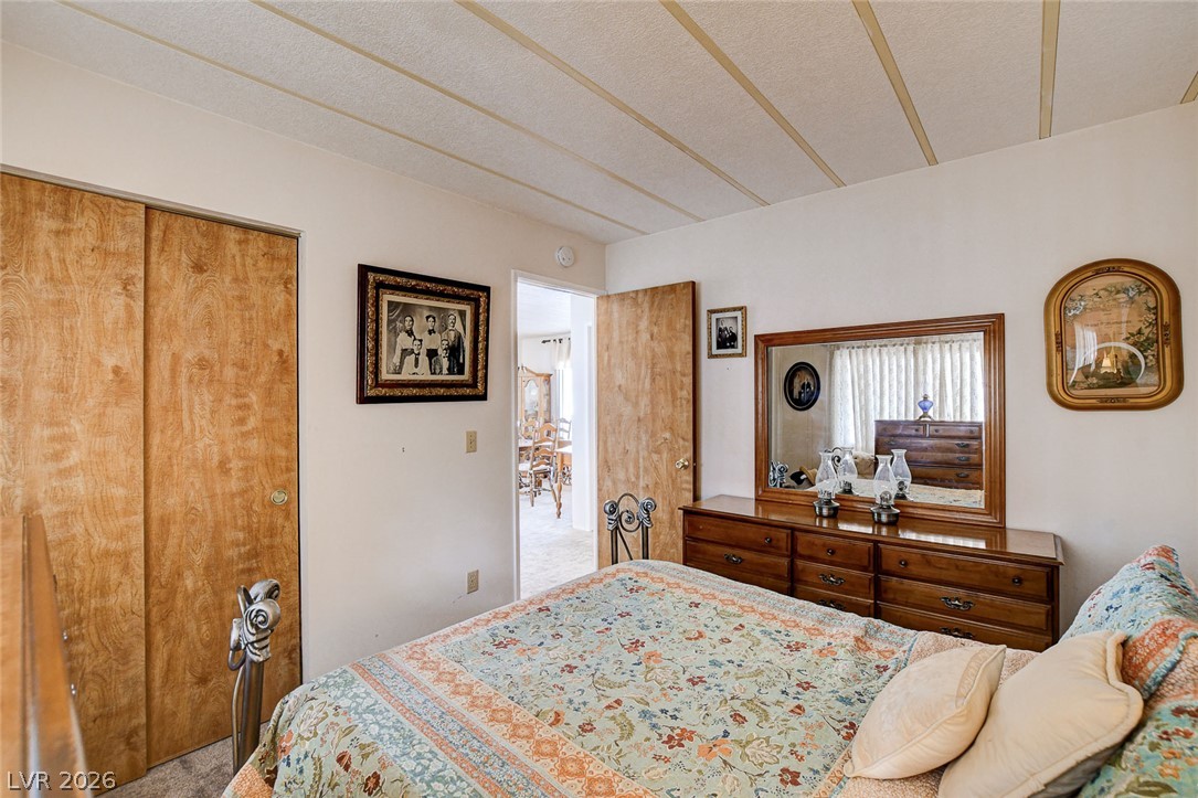 637 Mount Bona Way Property Photo 36