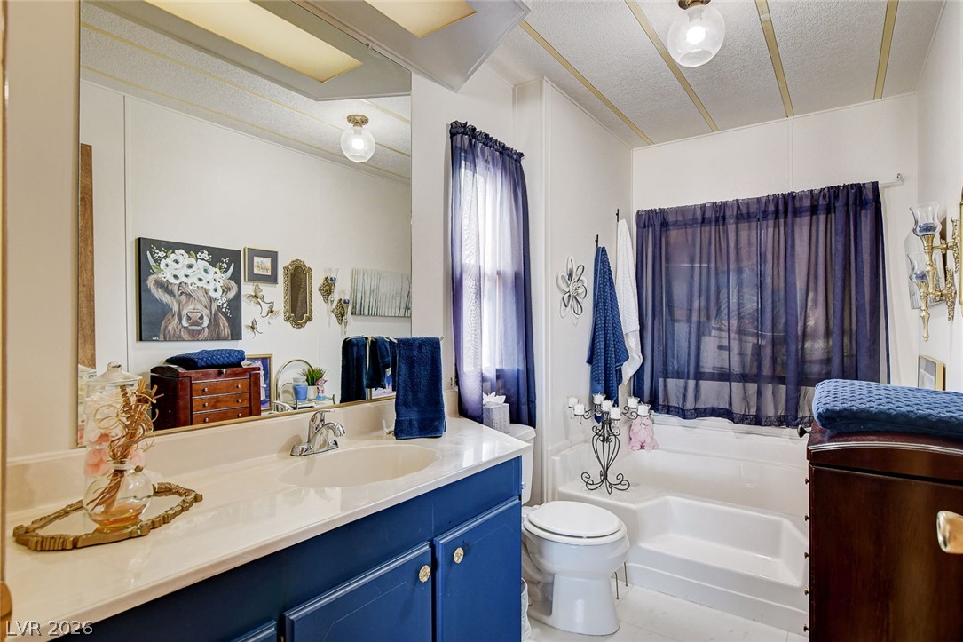 637 Mount Bona Way Property Photo 41