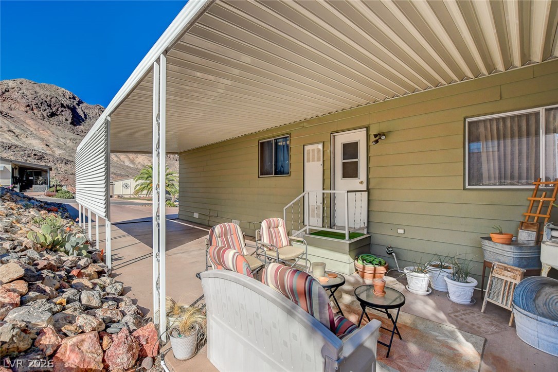 637 Mount Bona Way Property Photo 46