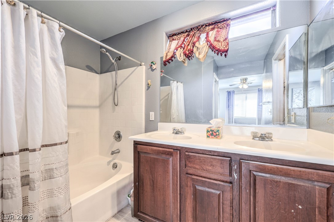 8288 Amphora Street Property Photo 13