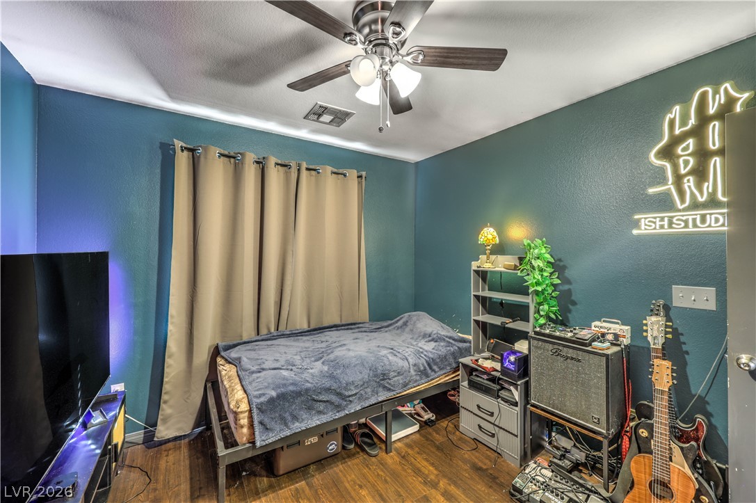 8288 Amphora Street Property Photo 15