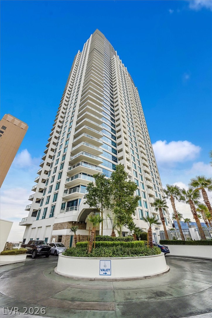 2700 Las Vegas Boulevard 707 Property Photo 1