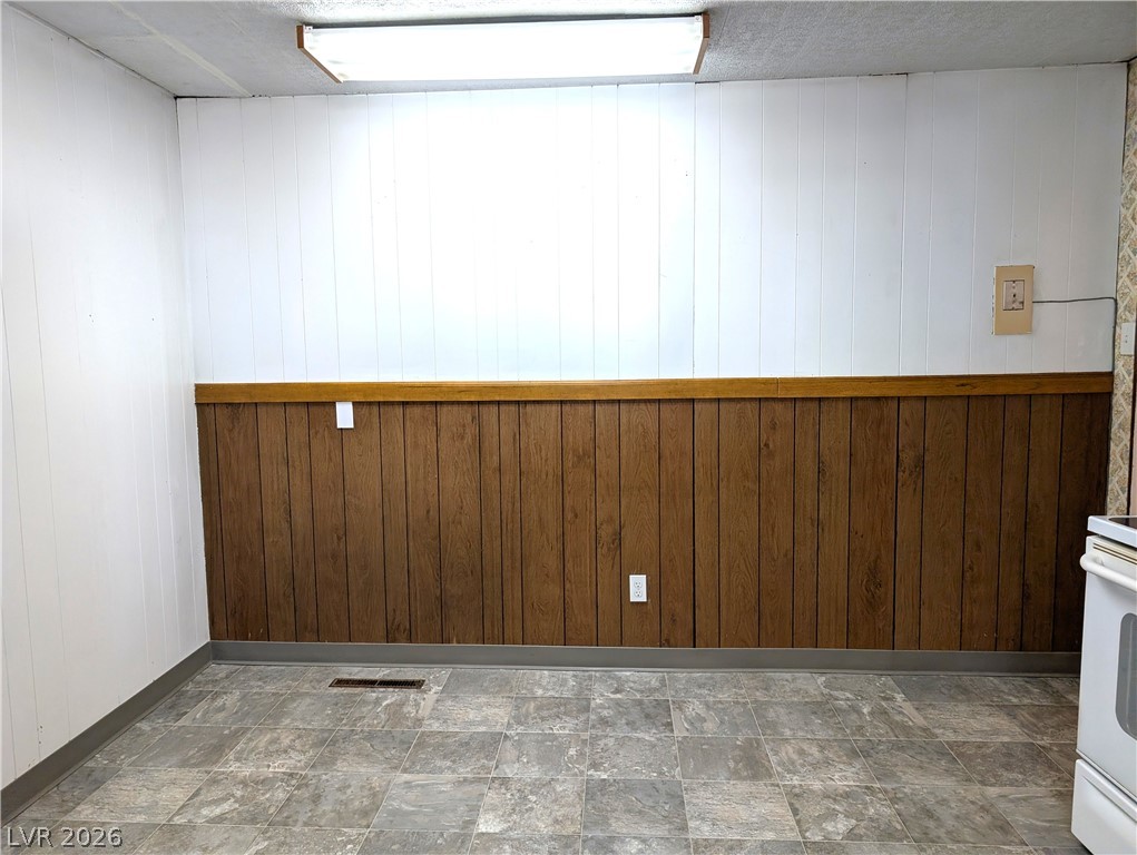 798 Mill Street Property Photo 12