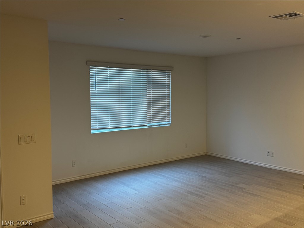 1529 Eva Crossing Place Property Photo 4