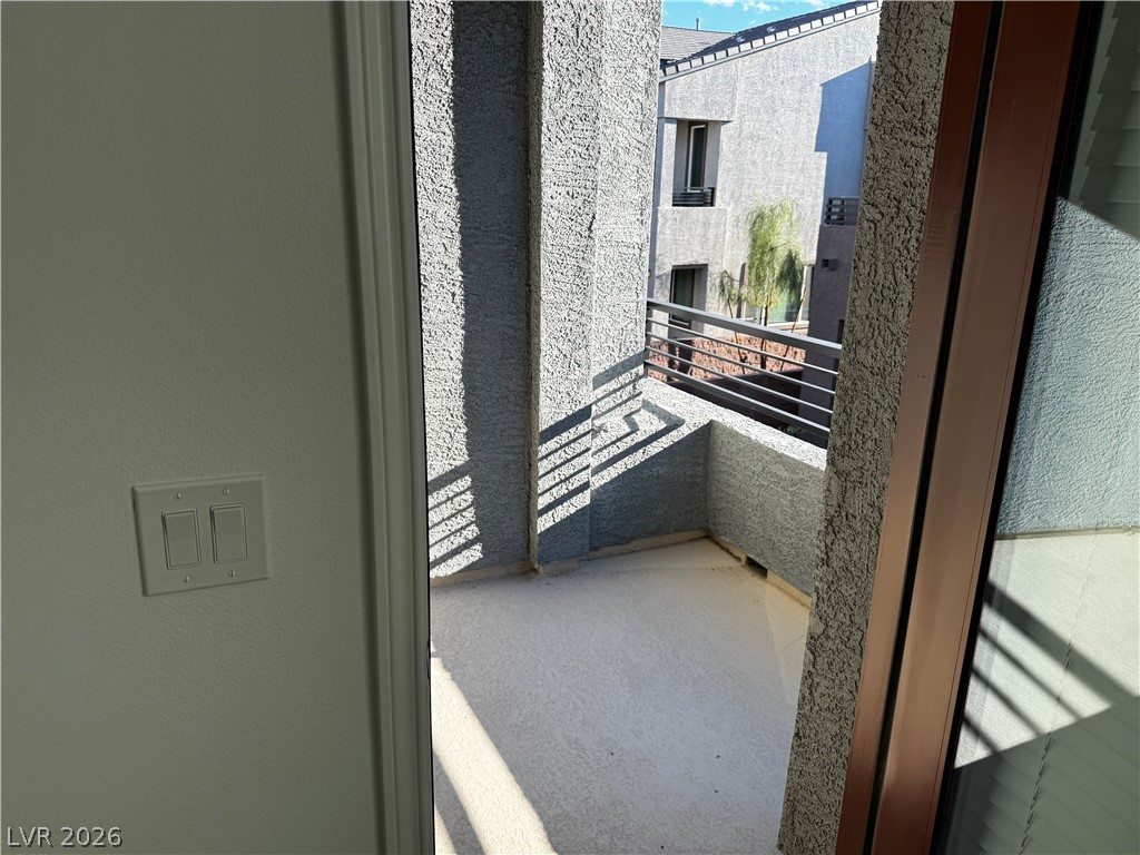 1529 Eva Crossing Place Property Photo 10