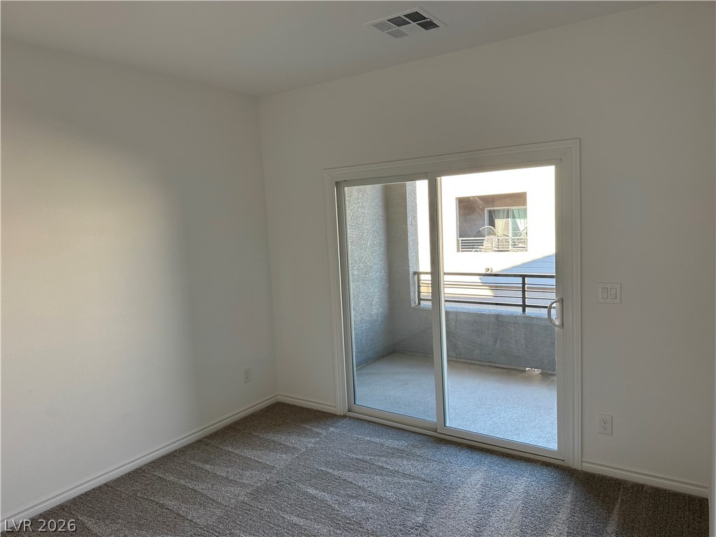 1529 Eva Crossing Place Property Photo 12
