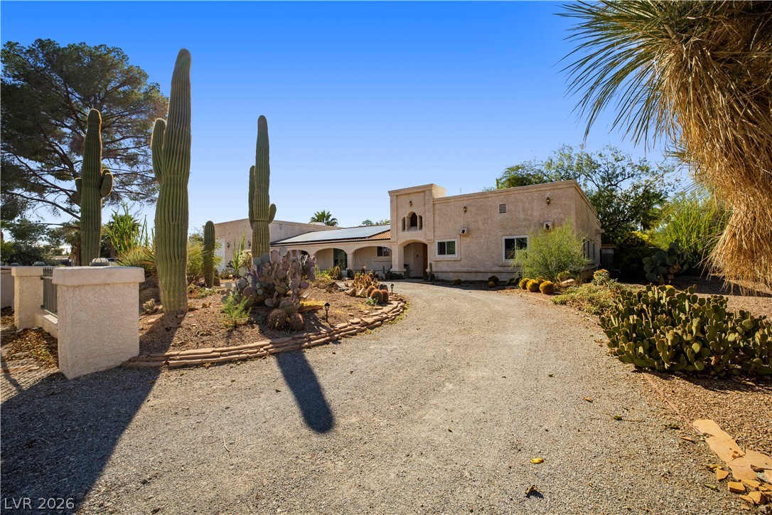 1823 Valley Drive Property Photo 1