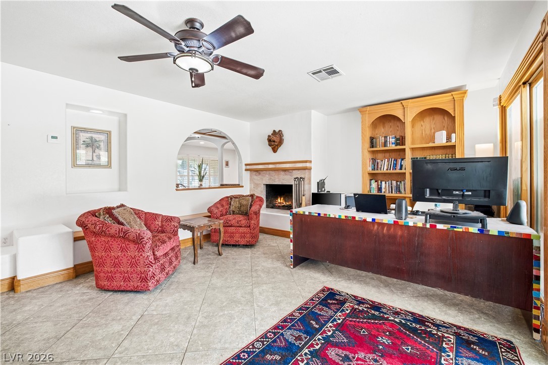 1823 Valley Drive Property Photo 11
