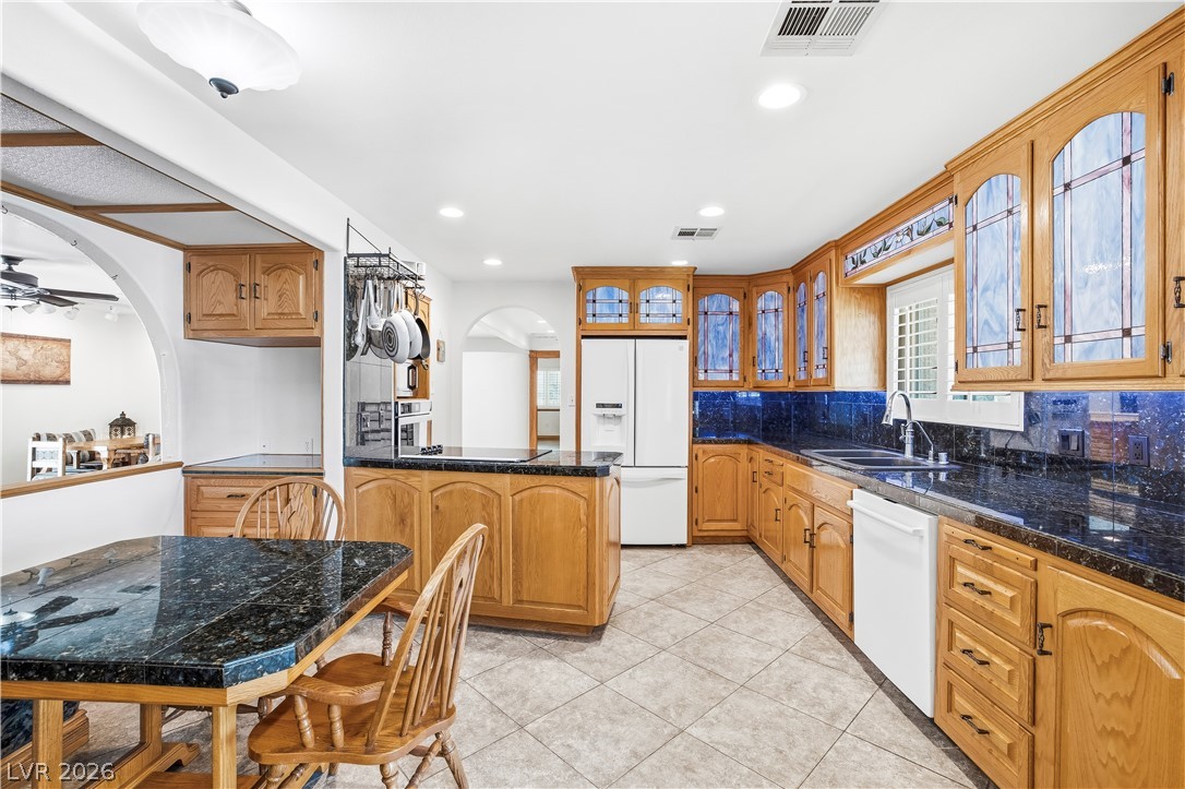 1823 Valley Drive Property Photo 18