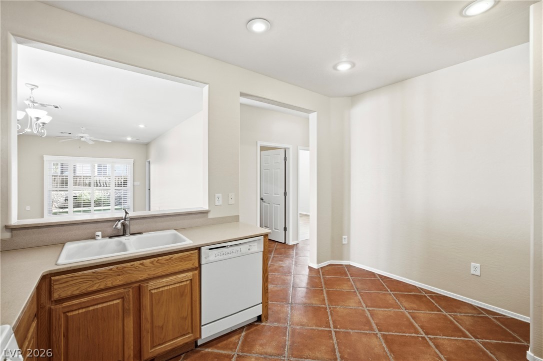 2572 Centaurus Street Property Photo 23
