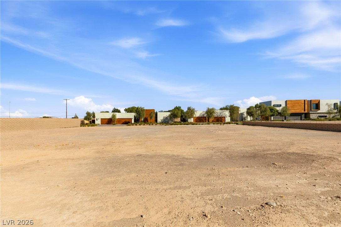 6833 Milos Road Property Photo 4
