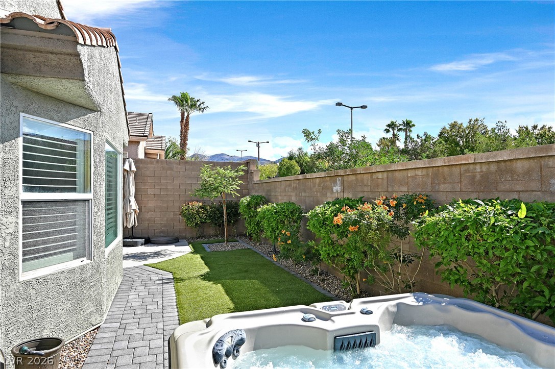 2683 Lochleven Way Property Photo 33
